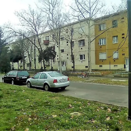 Feszek Apartman Bekescsaba Exterior photo