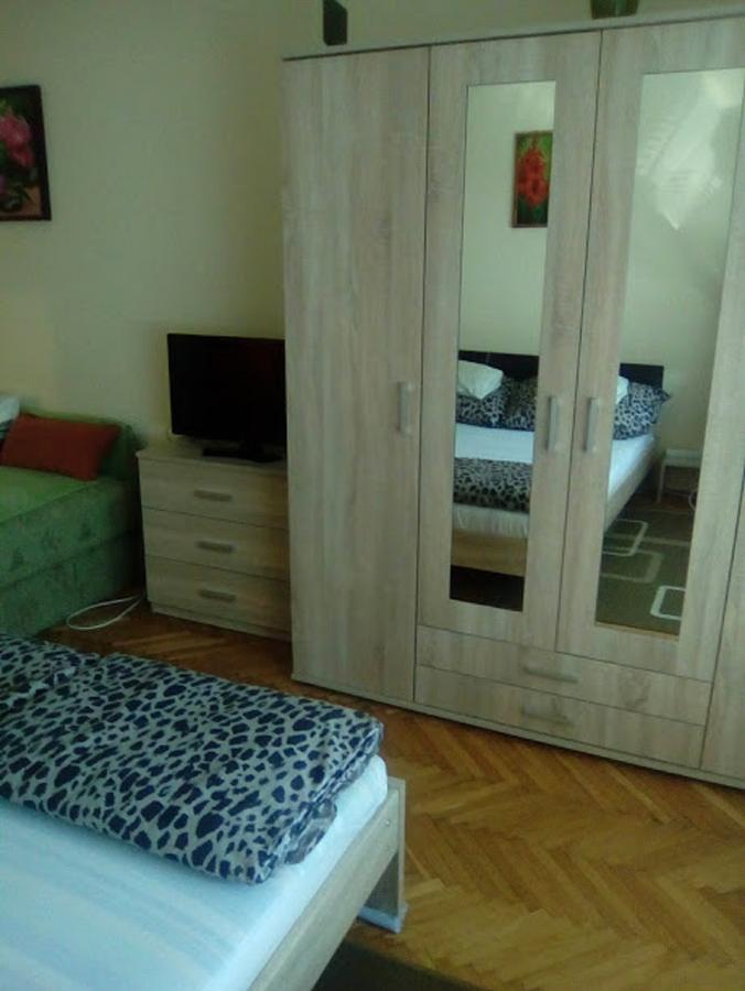Feszek * Bekescsaba